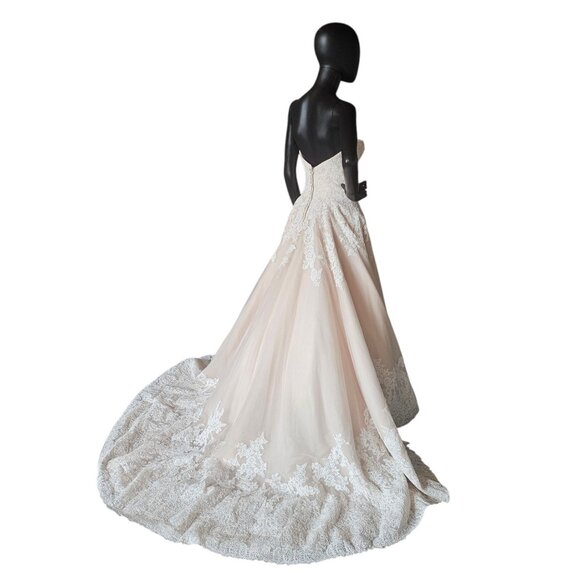 NWOT Blush/Ivory Lace Applique Ballgown Bridal Dress - Mori Lee - Picture 7 of 13